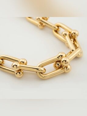Gold Link Chain Necklace-U Shaped Graduated Link Jewelry